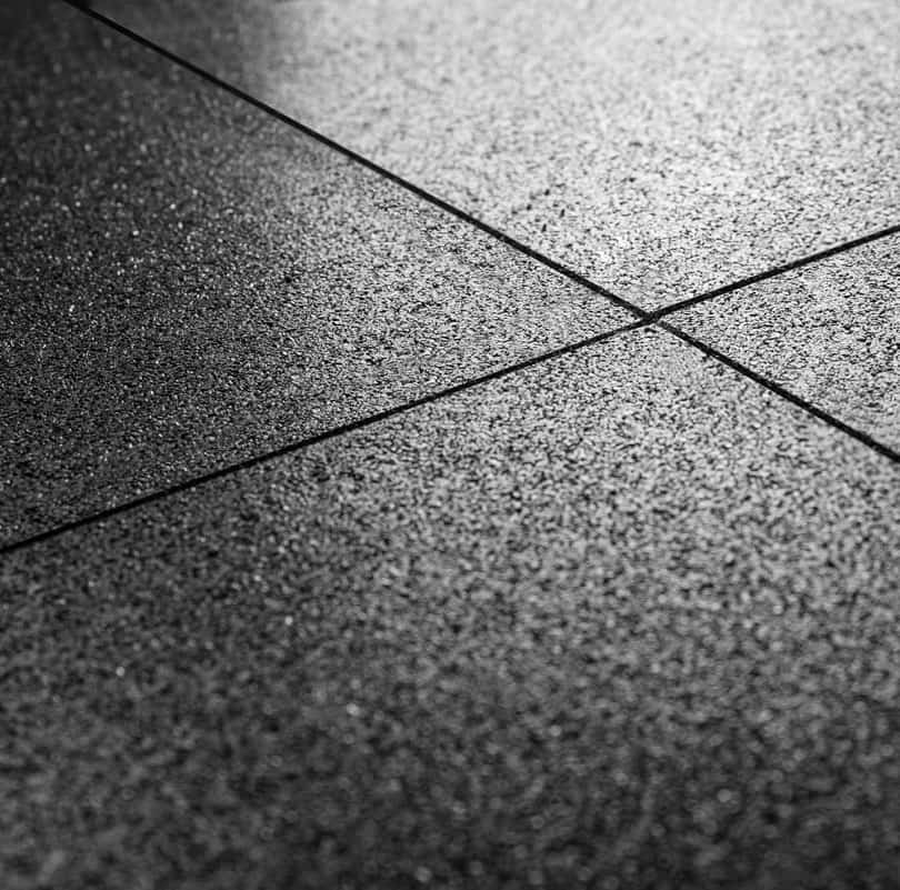 floor
pavimento
pavimento gommato
palestra
crossfit
antiurto
sicurezza
attrezzatura
