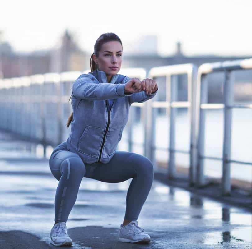 squat
corpo libero
esercizio
palestra
fitness
crossfit
allenamento